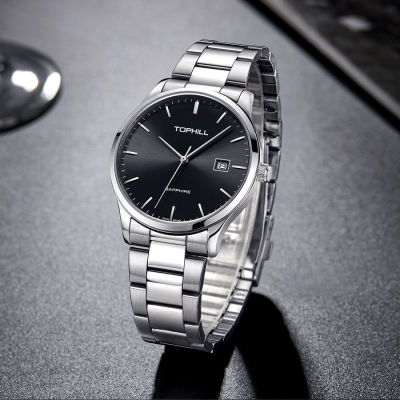 Effortless Sophistication: The Minimalist Stainless Steel Quartz Watch Trend(图1)