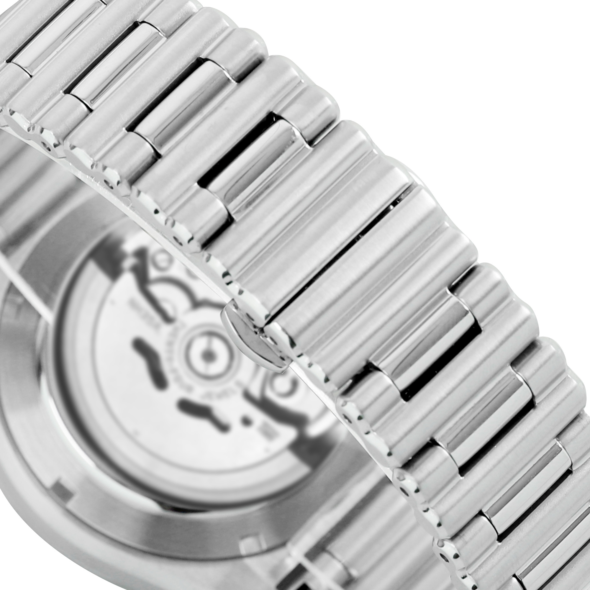 How Does a SuperTime Seiko Mechanical Watches Stand Up to Extreme Outdoor Adventures?(图2)